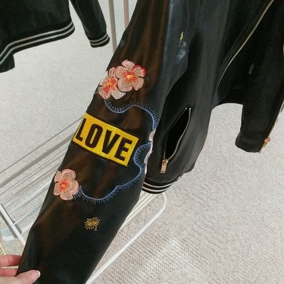 Fun trendy jacket - Picture 3 of 5